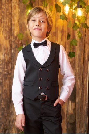 Erkek Çocuk Yelekli Takım Elbise Erkek Çocuk Yelekli Takım Elbise