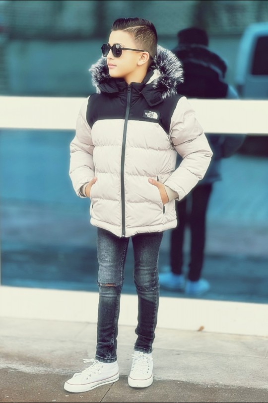 Erkek Çocuk Siyah-Bej Kaban Erkek Çocuk Siyah-Bej Kaban