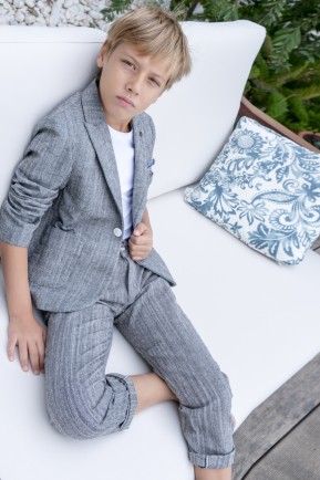 Erkek Çocuk Gri Jogger Pantolonlu Spor Takım Elbise Erkek Çocuk Gri Jogger Pantolonlu Spor Takım Elbise